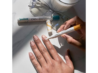 CND Solaroil negleolie pen