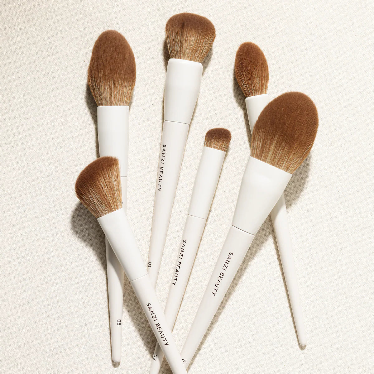 Foundation brush 01